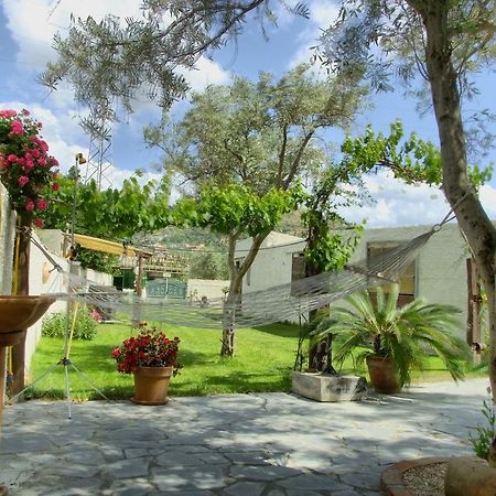 Casa Vacanze Borgo Borghese SantʼAlessio Siculo Zewnętrze zdjęcie