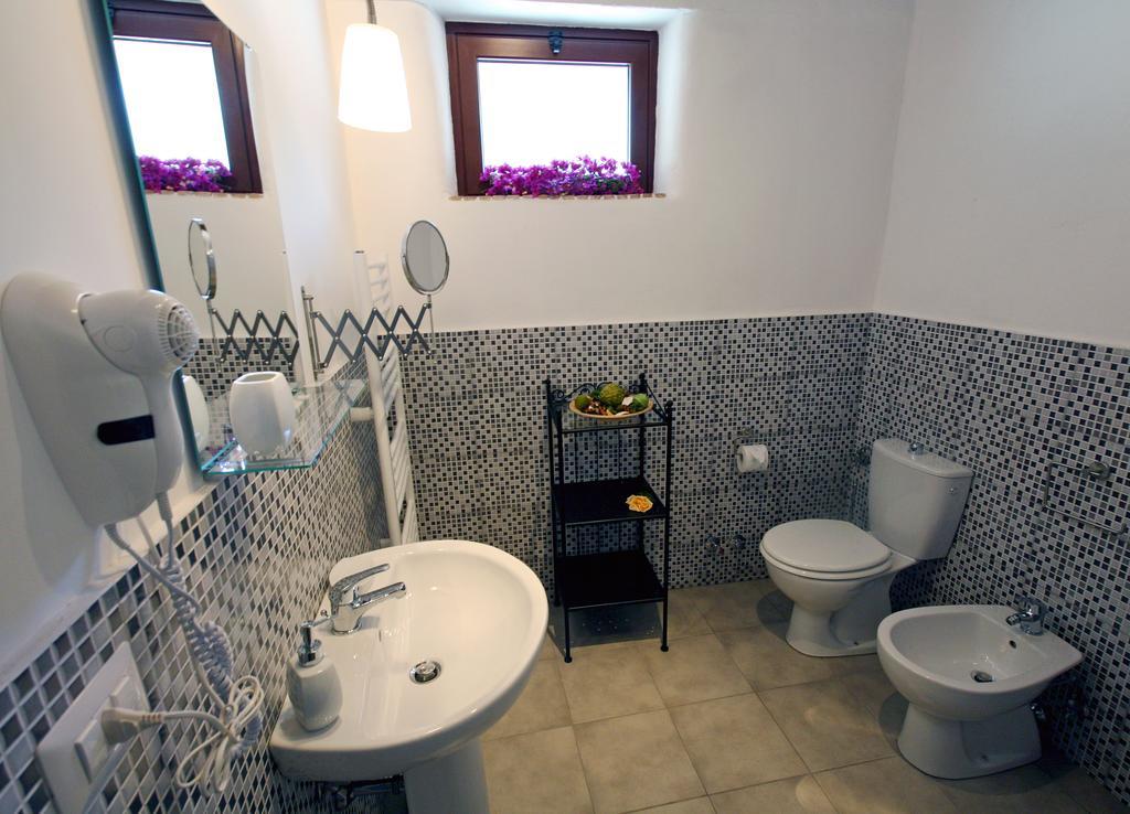 Casa Vacanze Borgo Borghese SantʼAlessio Siculo Pokój zdjęcie
